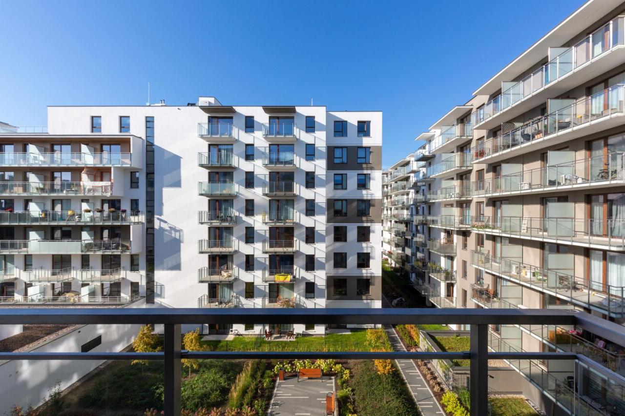 Forum Wola Jana Kazimierza Apartment By Noclegi Renters Varsó Kültér fotó