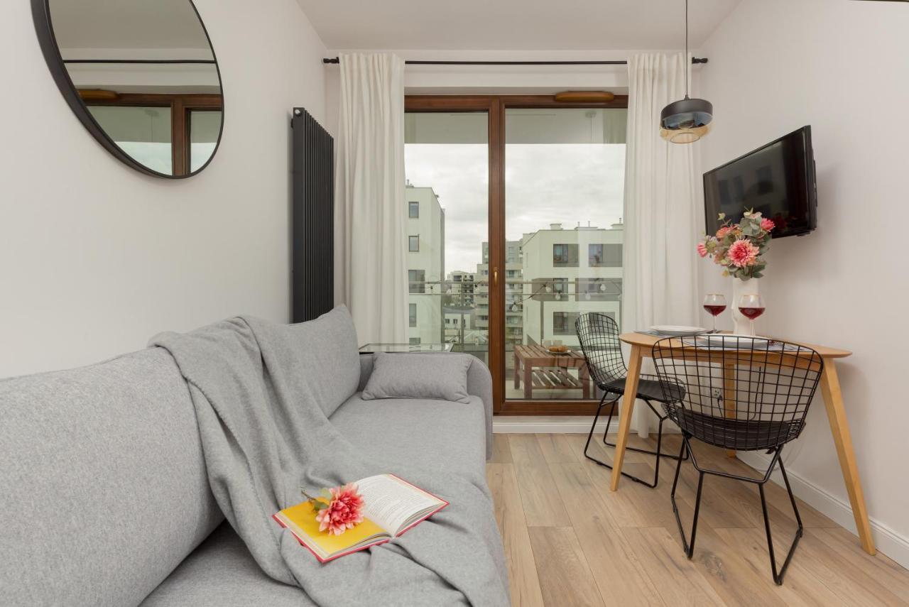 Forum Wola Jana Kazimierza Apartment By Noclegi Renters Varsó Kültér fotó