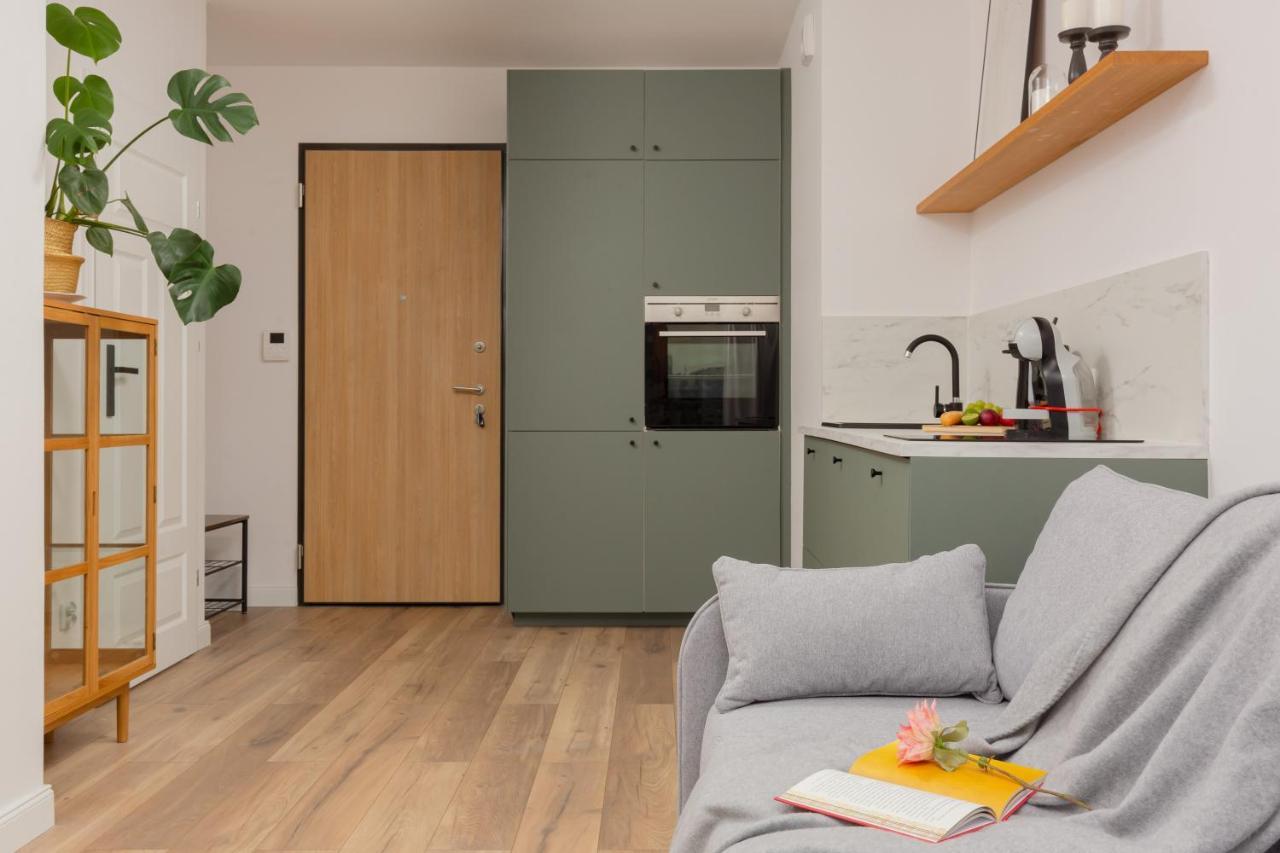 Forum Wola Jana Kazimierza Apartment By Noclegi Renters Varsó Kültér fotó