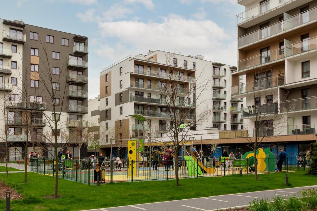 Forum Wola Jana Kazimierza Apartment By Noclegi Renters Varsó Kültér fotó